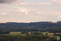Vue sur Bruyères-et-Montbérault