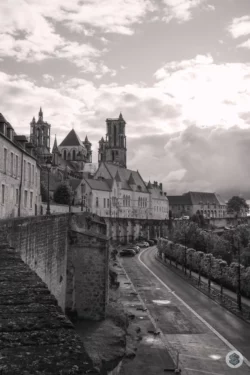 Laon